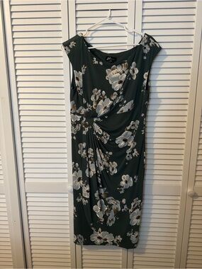 Studio connection NWT Green Floral Draped Midi Dress